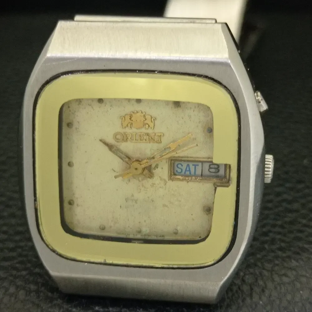 Vintage 1984 Square Orient Automatic Mens Silver Watch W/daydate & Gold accents